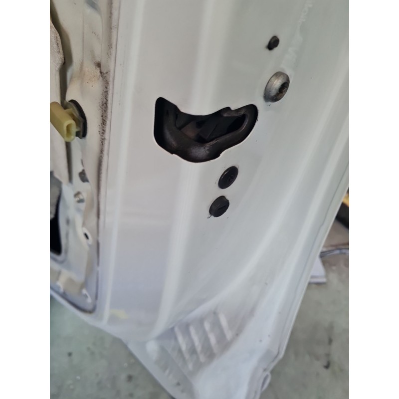 CERRADURA PUERTA DELANTERA DERECHA 9800623080 