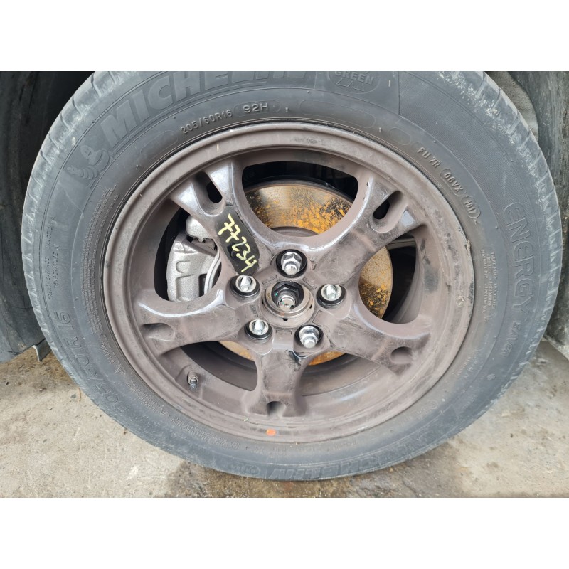 LLANTA 52910G5120 