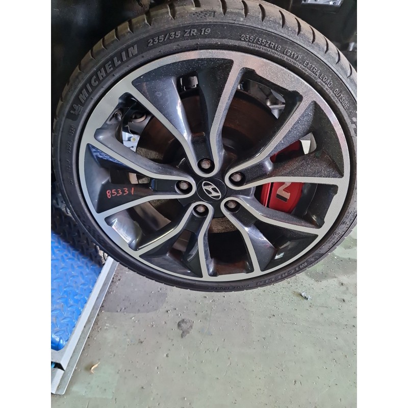 LLANTA 52910S0100 