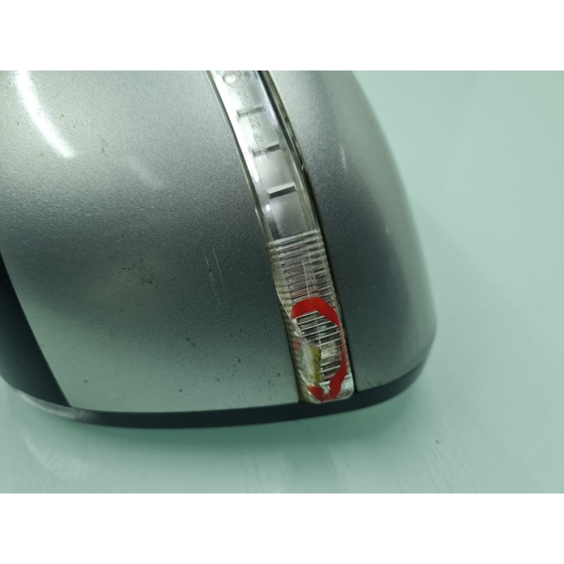 RETROVISOR IZQUIERDO 