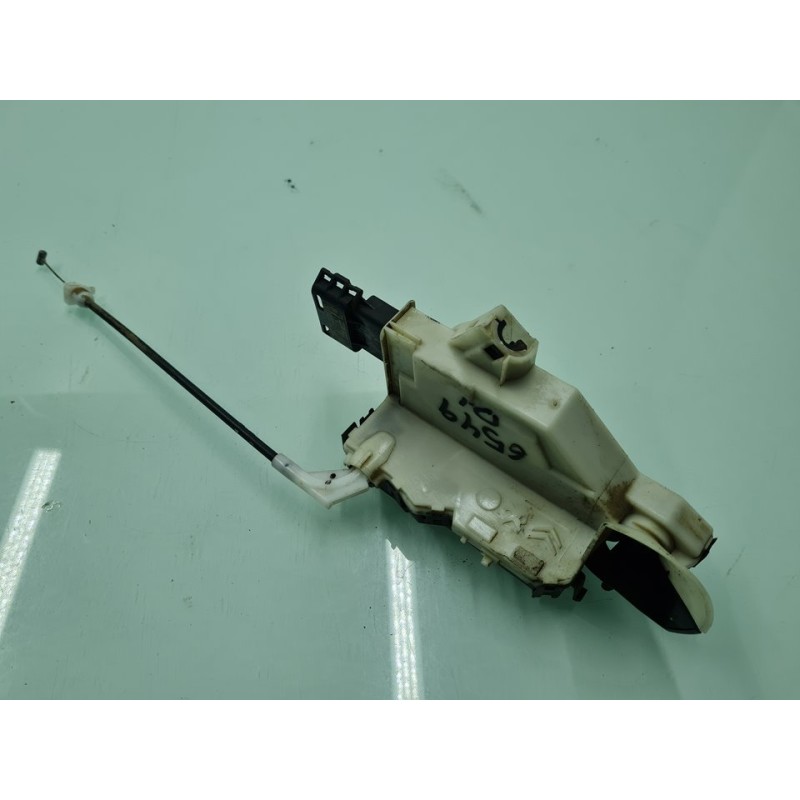 CERRADURA PUERTA DELANTERA IZQUIERDA 828406 