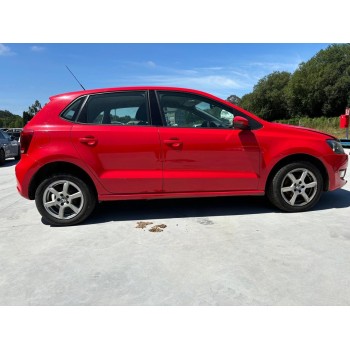 VOLKSWAGEN POLO (6R1)