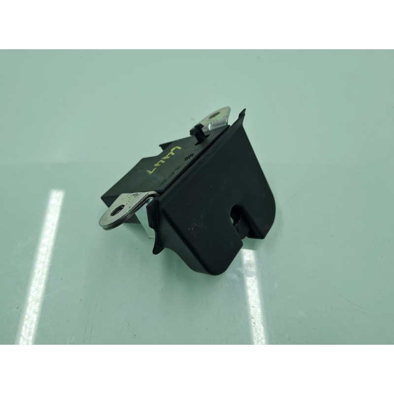 CERRADURA MALETERO / PORTON 2G6827505B 