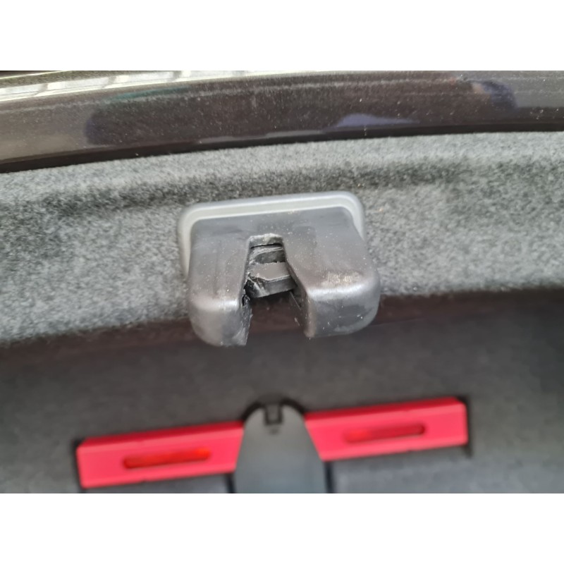 CERRADURA MALETERO / PORTON 4F5827505D 