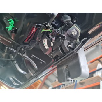 CERRADURA MALETERO / PORTON 8R0827505A 