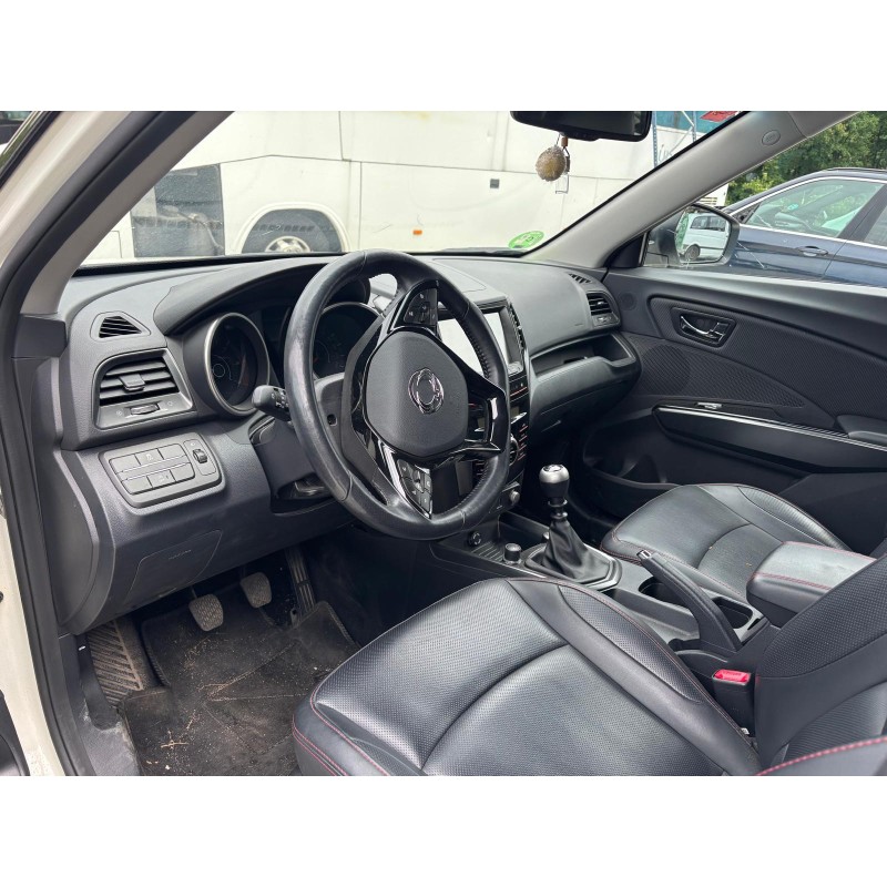ssangyong xlv suv del año 2016