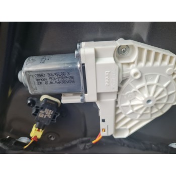 ELEVALUNAS DELANTERO IZQUIERDO 4G0837461 