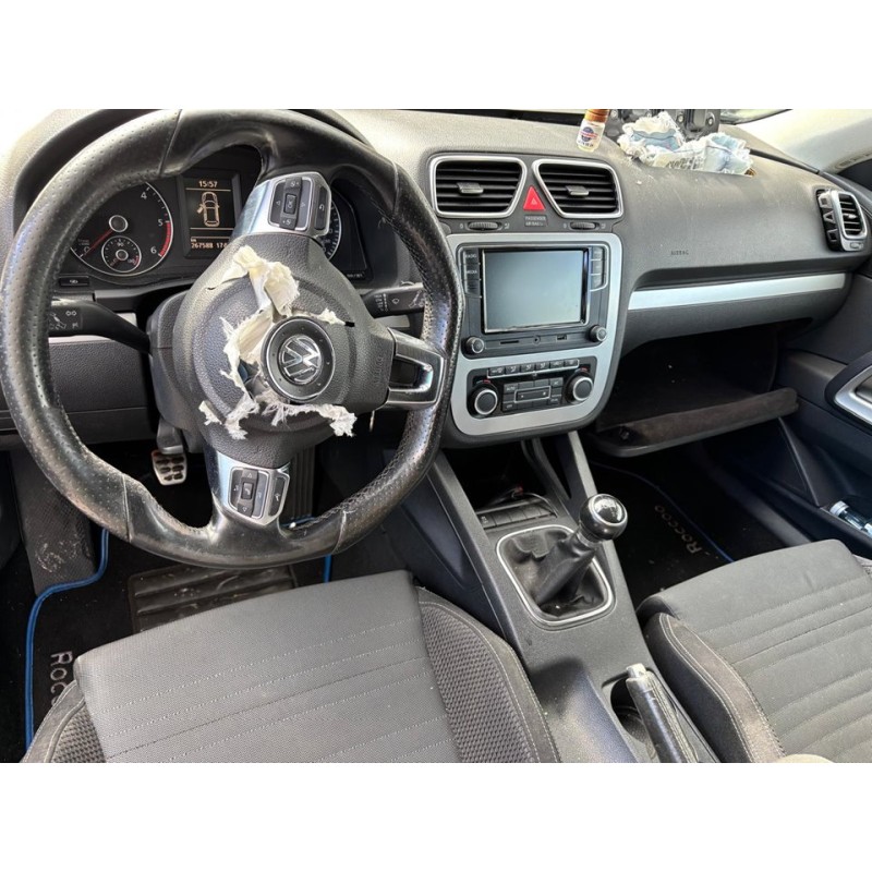 volkswagen scirocco (137) del año 2011