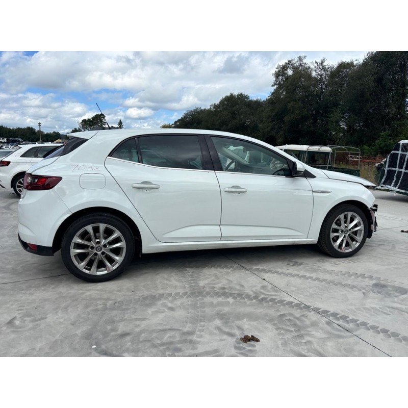 RENAULT MEGANE IV BERLINA 5P