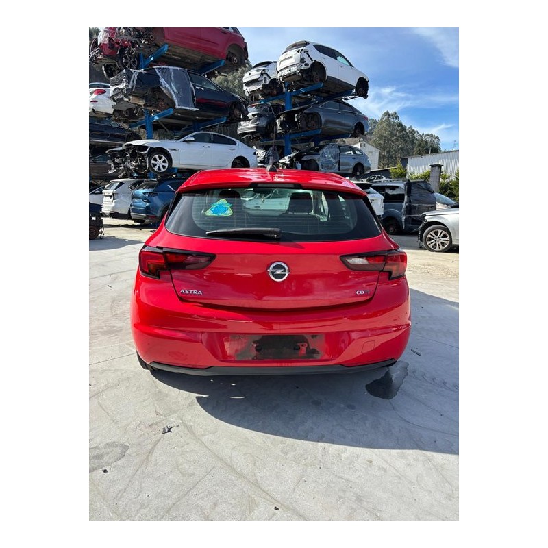 opel astra k lim. 5türig del año 2017