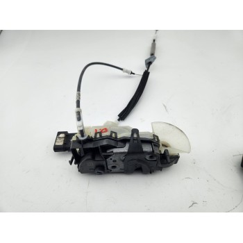 CERRADURA PUERTA DELANTERA IZQUIERDA 104235 / 9810423580 