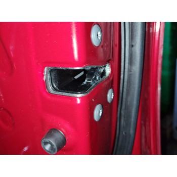 CERRADURA PUERTA DELANTERA DERECHA 