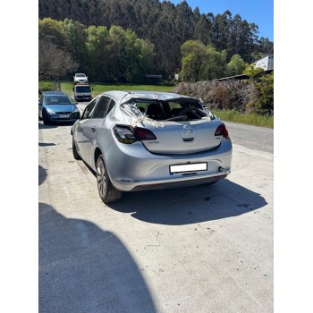 OPEL ASTRA J LIM.