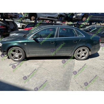 AUDI A4 BERLINA (8E)
