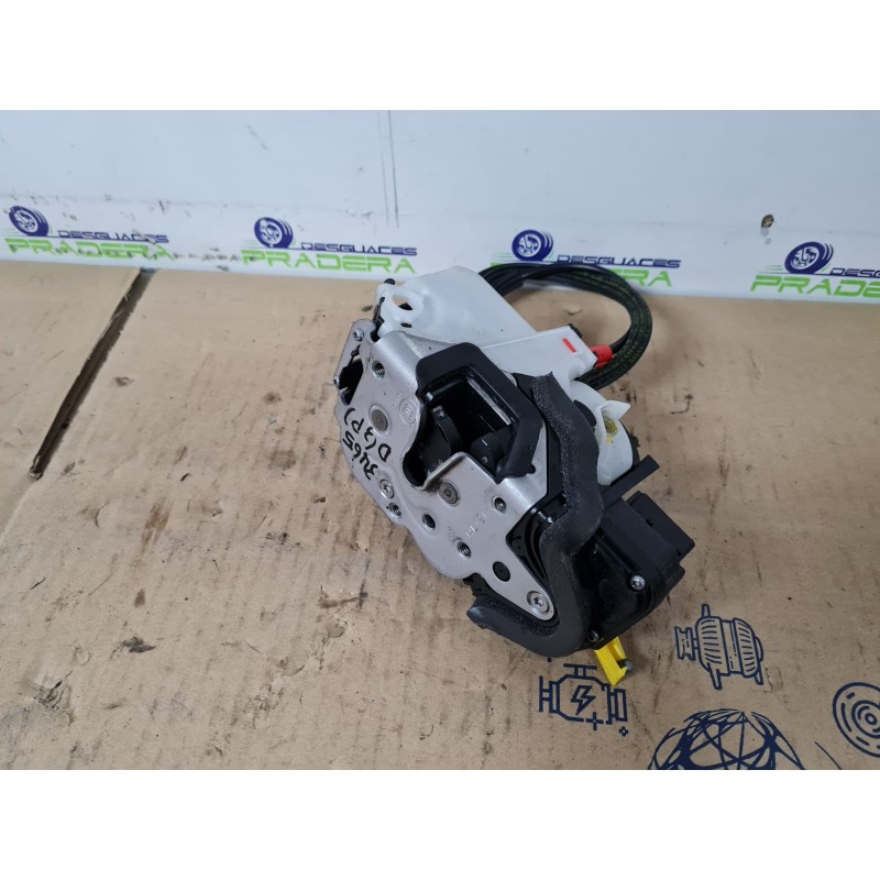 CERRADURA PUERTA DELANTERA DERECHA 13579523 
