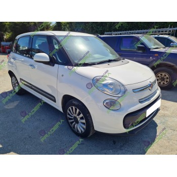 FIAT 500 L (330)