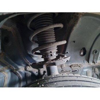 AMORTIGUADOR DELANTERO DERECHO A1563231800 