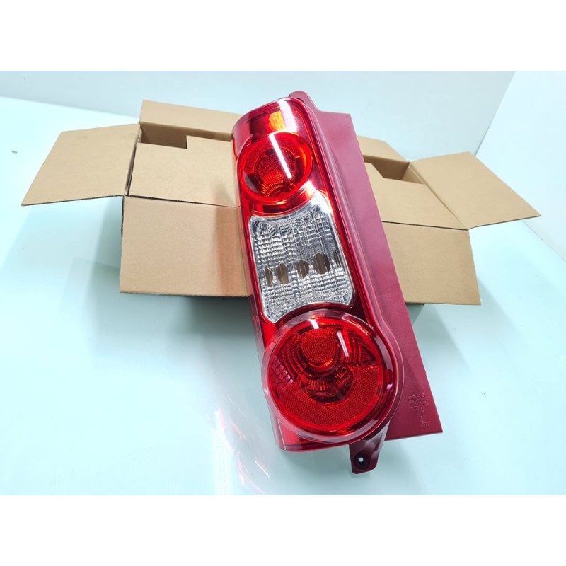 PILOTO TRASERO IZQUIERDO 