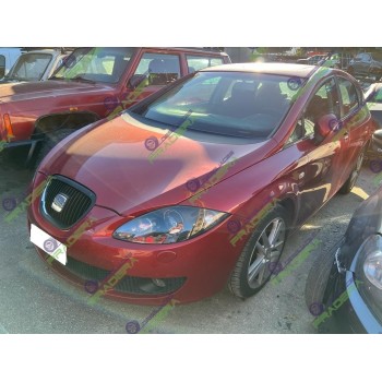 SEAT LEON (1P1)
