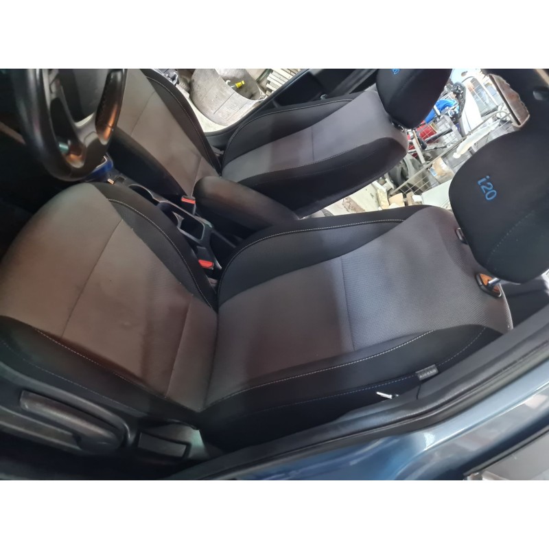 ASIENTO DELANTERO IZQUIERDO 88101C8050 