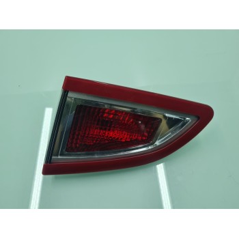 PILOTO TRASERO DERECHO INTERIOR 265550018R 
