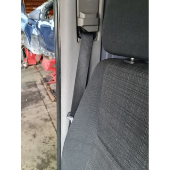 CINTURON SEGURIDAD DELANTERO DERECHO 