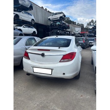 OPEL INSIGNIA BERLINA
