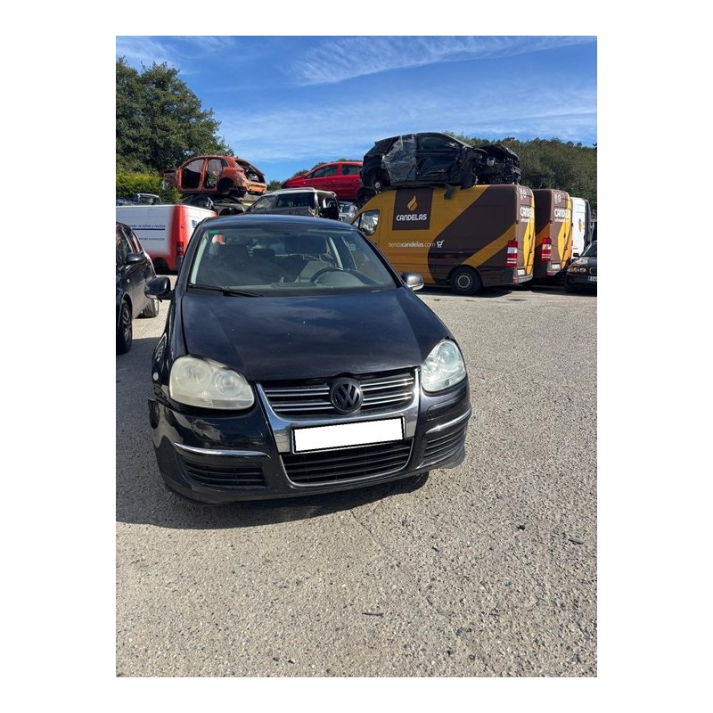 volkswagen golf v berlina (1k1) del año 2004