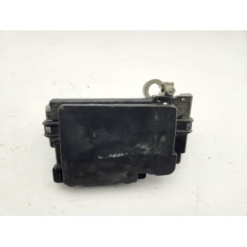 CAJA RELES / FUSIBLES 2Q0937548D 