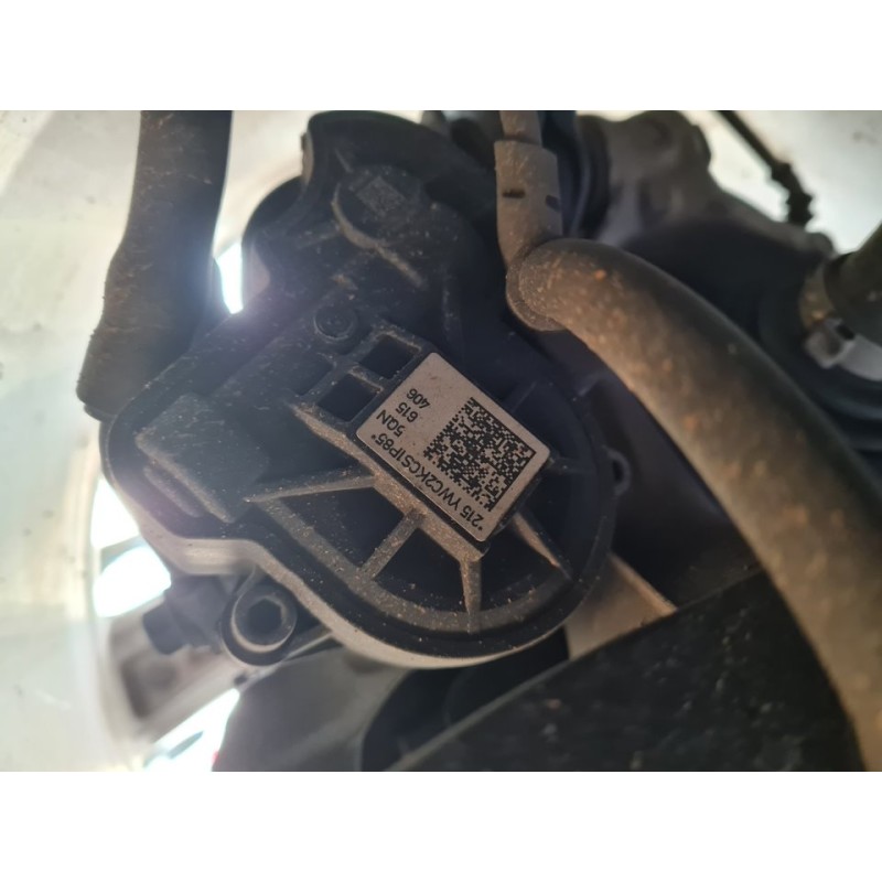 PINZA DE FRENO TRASERA DERECHA 5QN615406 