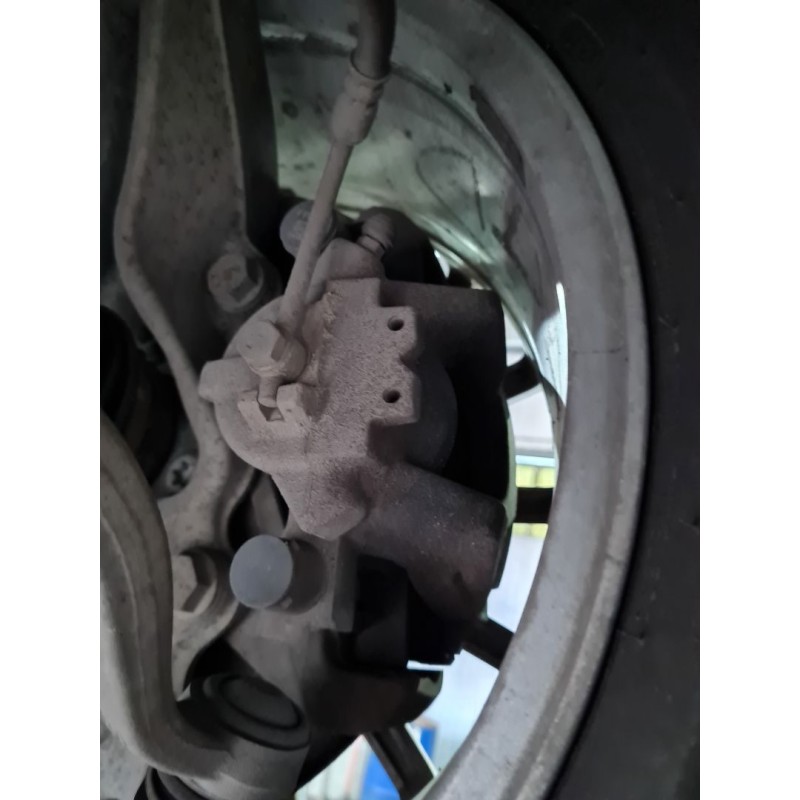 PINZA DE FRENO DELANTERA DERECHA GX732B294BA 