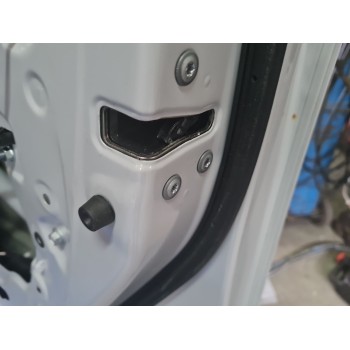 CERRADURA PUERTA DELANTERA DERECHA 69030K0040 
