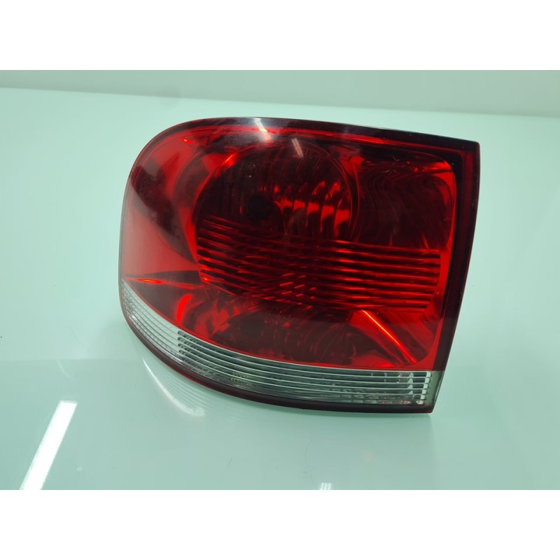 PILOTO TRASERO IZQUIERDO 7L6945095K 