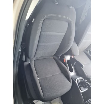 ASIENTO DELANTERO DERECHO 
