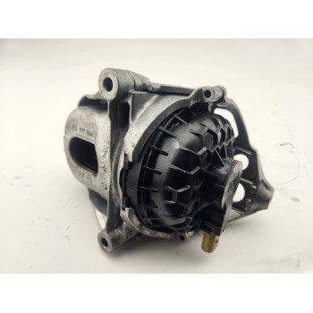 SOPORTE MOTOR IZQUIERDO 4M0199371M 