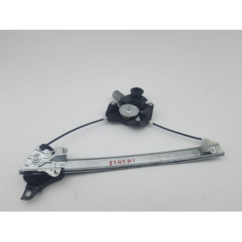 ELEVALUNAS DELANTERO IZQUIERDO 698200D590 