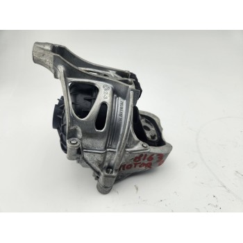 SOPORTE MOTOR DERECHO 4M0199372M 