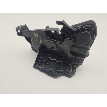 CERRADURA PUERTA TRASERA IZQUIERDA 3J0839015A 