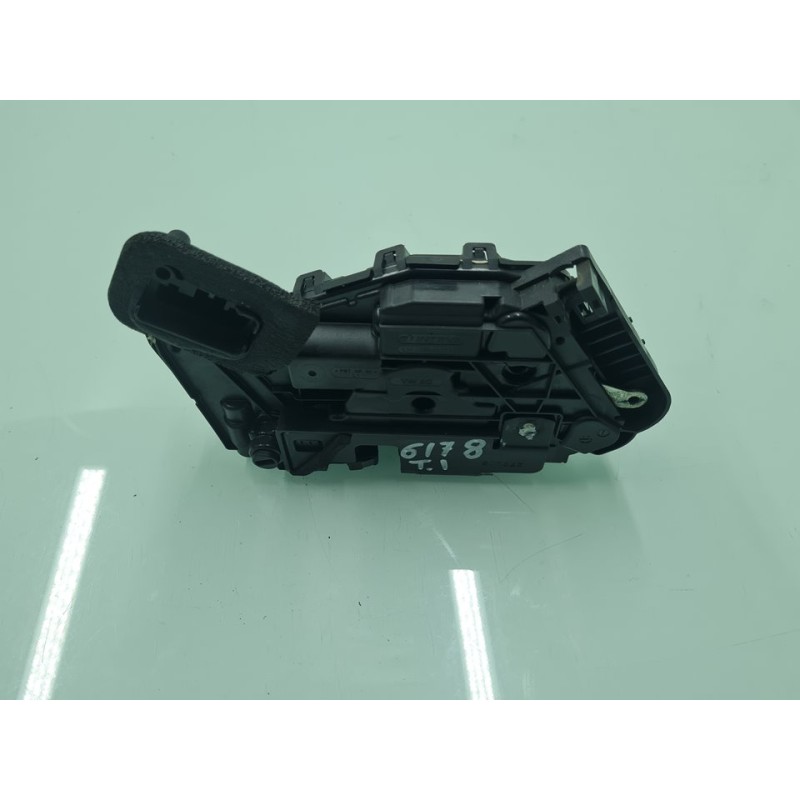 CERRADURA PUERTA TRASERA IZQUIERDA 5NA839015E 