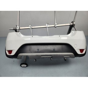 PARAGOLPES TRASERO 