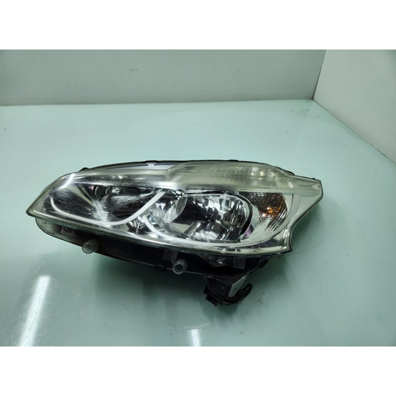 FARO IZQUIERDO 9802221880 