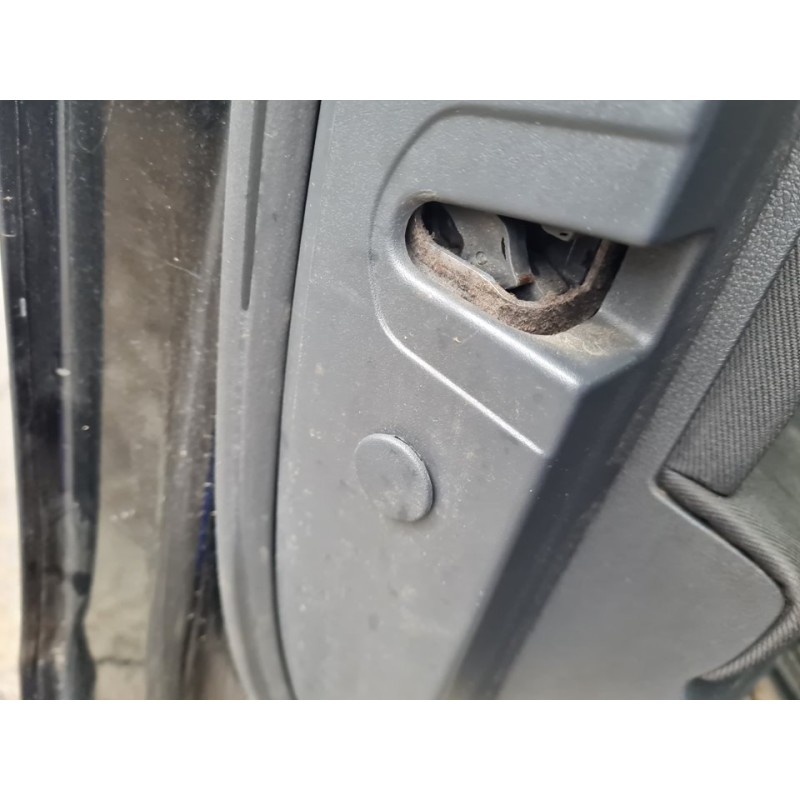 CERRADURA PUERTA DELANTERA IZQUIERDA 