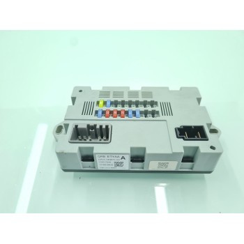CAJA RELES / FUSIBLES CPLA14Q073AA 