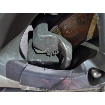 PINZA DE FRENO DELANTERA IZQUIERDA 