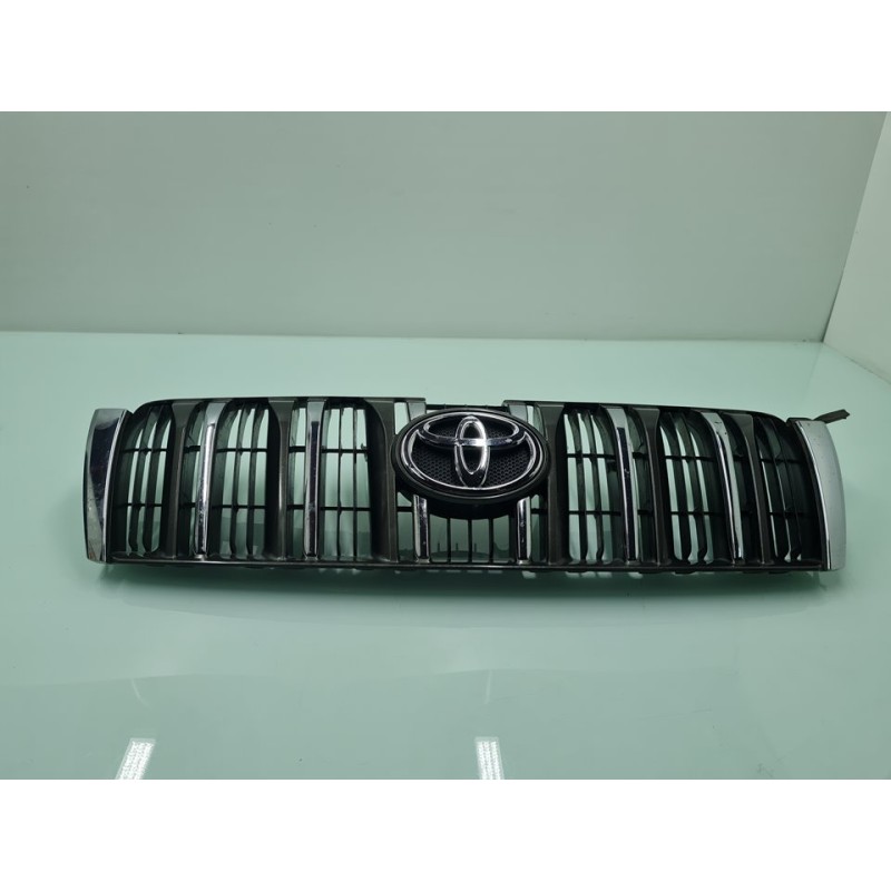 REJILLA DELANTERA 5311460080 