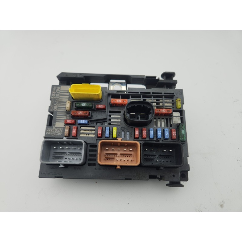 CAJA RELES / FUSIBLES 9675877980 