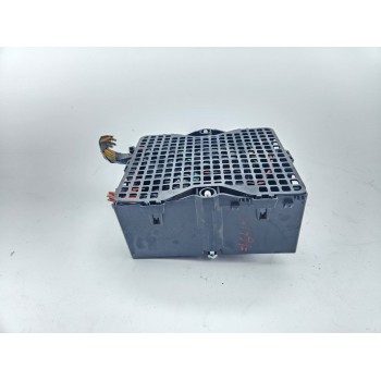 CAJA RELES / FUSIBLES 2S6T14A073AC 