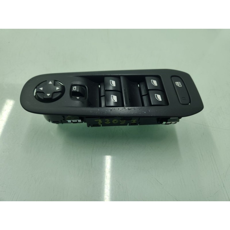 MANDO ELEVALUNAS DELANTERO IZQUIERDO 96788281ZD 
