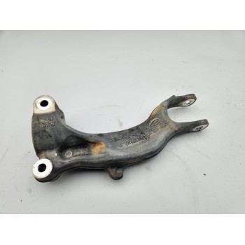 BRAZO SUSPENSION INFERIOR DELANTERO DERECHO 8W0413038 