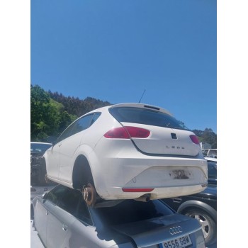 SEAT LEON (1P1)